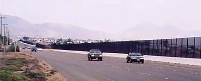 good freeway fence